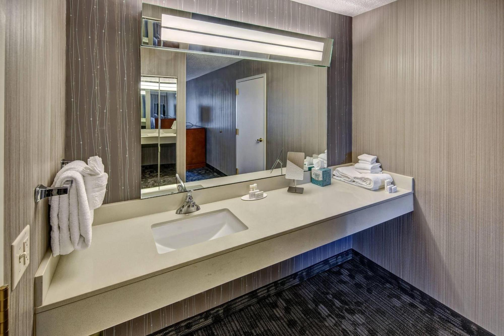 Hotel Courtyard By Marriott Springfield Exterior foto